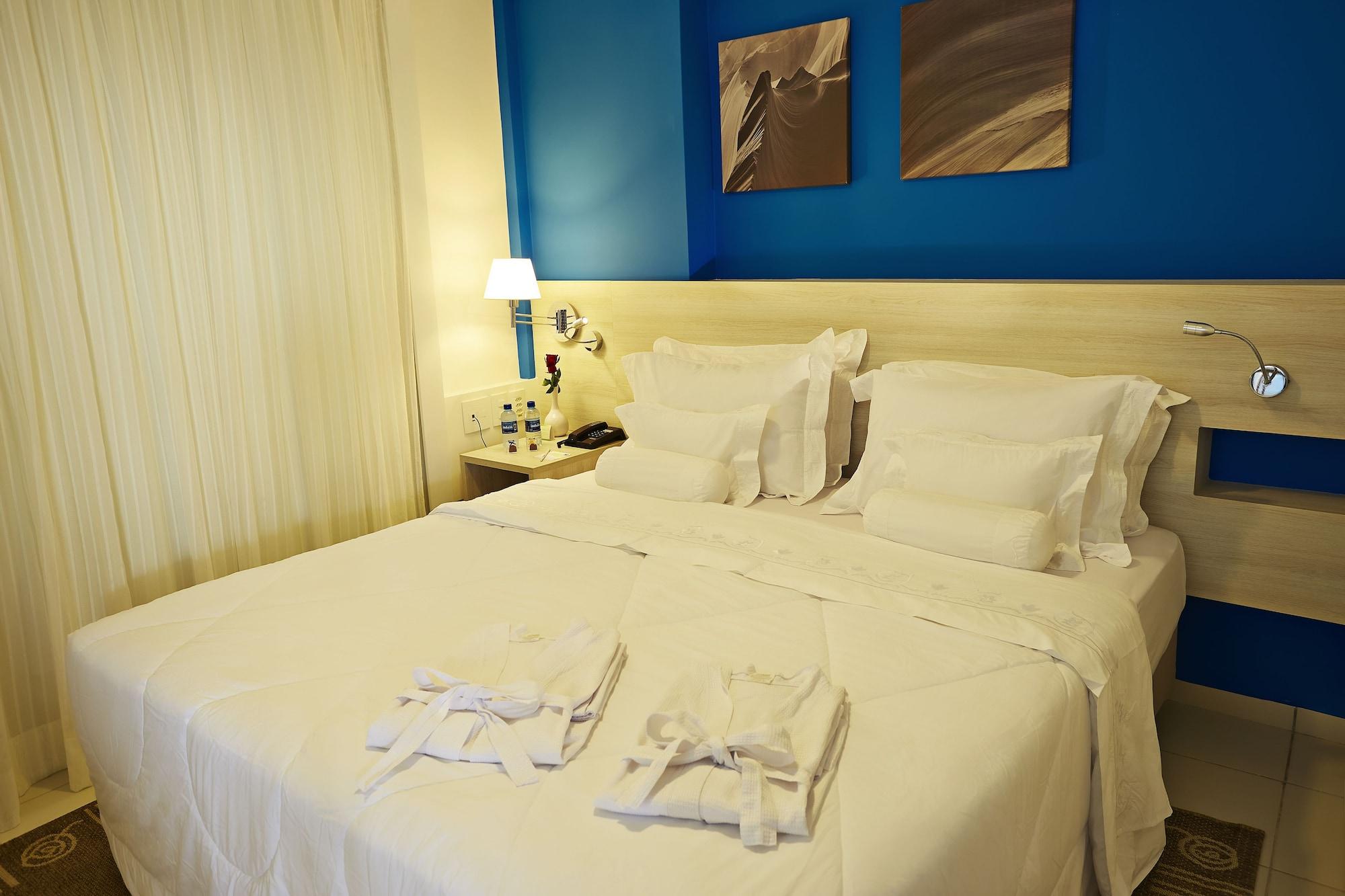 Hotel Comfort & 4*